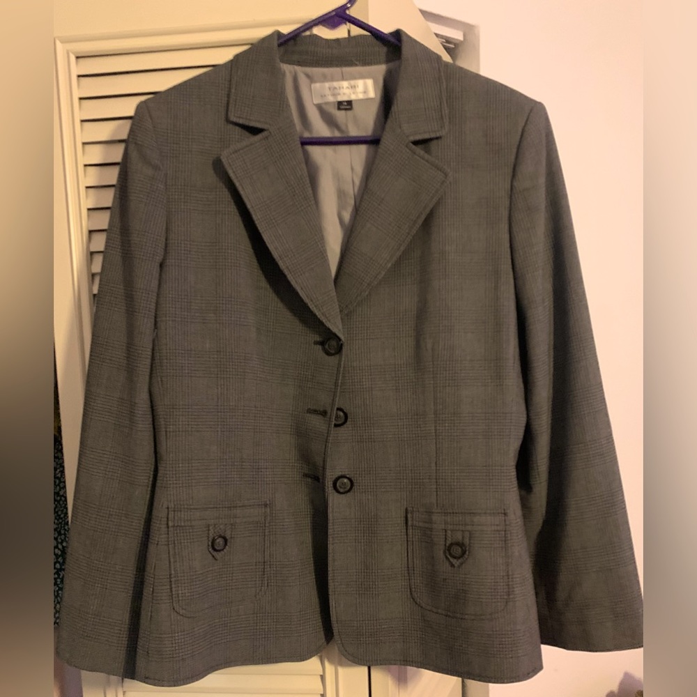 Tahari Gray Plaid Blazer Jacket